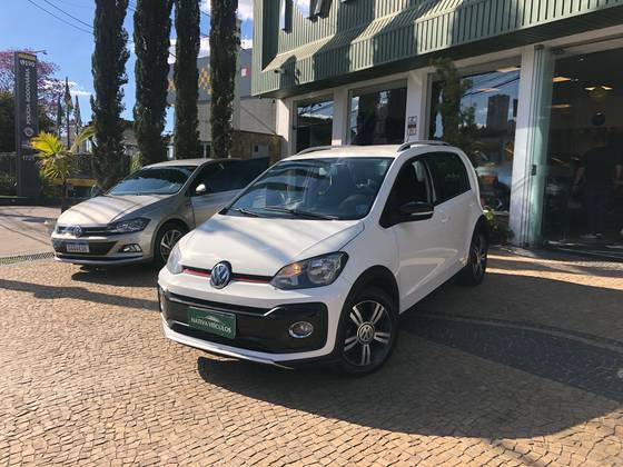 VOLKSWAGEN UP 1.0 170 TSI TOTAL FLEX XTREME 4P MANUAL VOLKSWAGEN UP 1.0 170 TSI TOTAL FLEX XTREME 4P MANUAL
